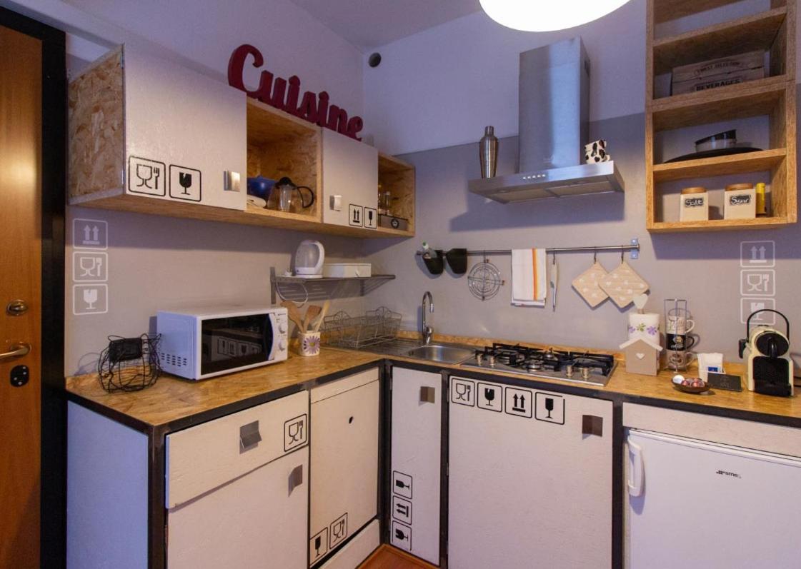 Piazza Volta Apartment Como Eksteriør billede